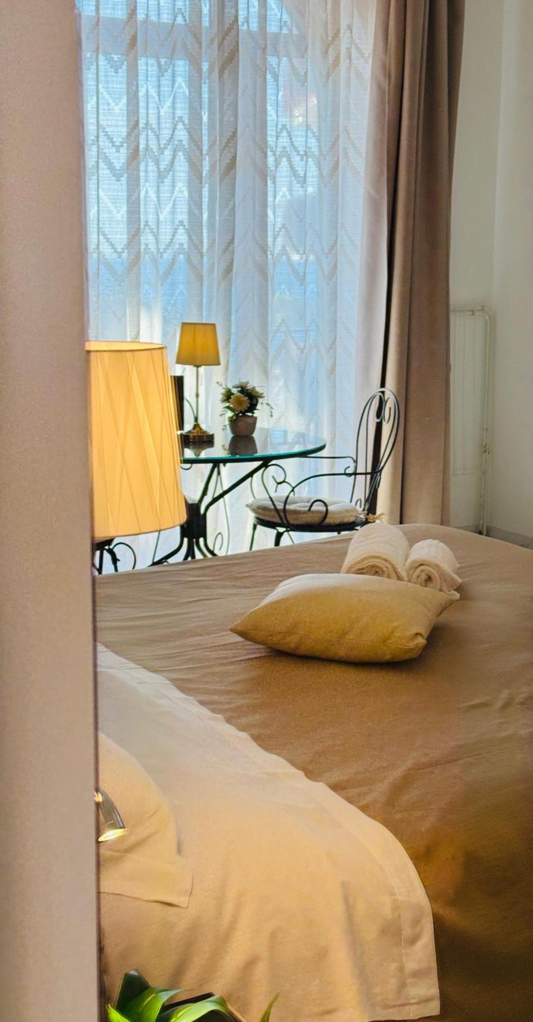 La Maison Rose Maiori Buitenkant foto